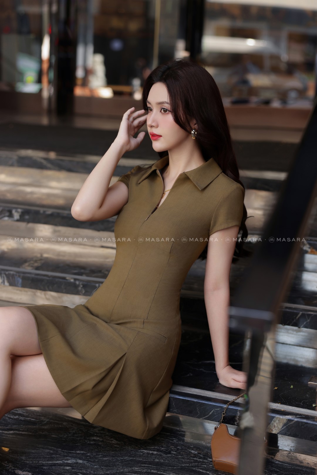 ĐẦM NÂU BODY XẾP LY