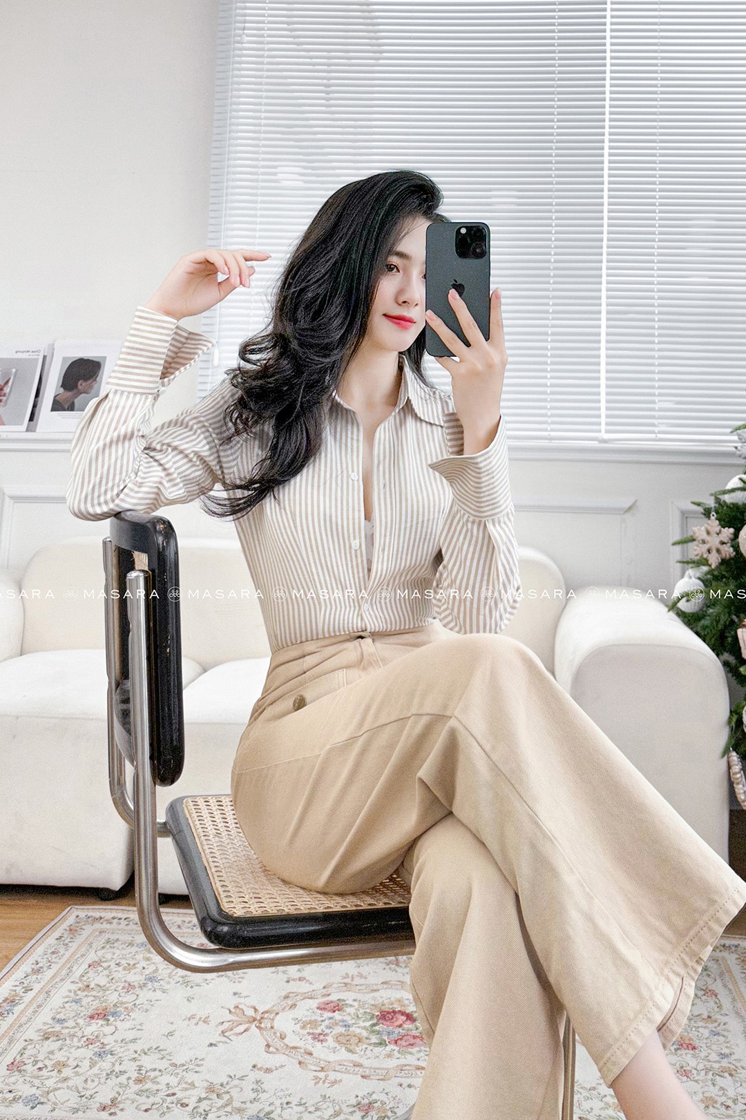 SƠ MI KẺ SỌC CAFE FORM ÔM