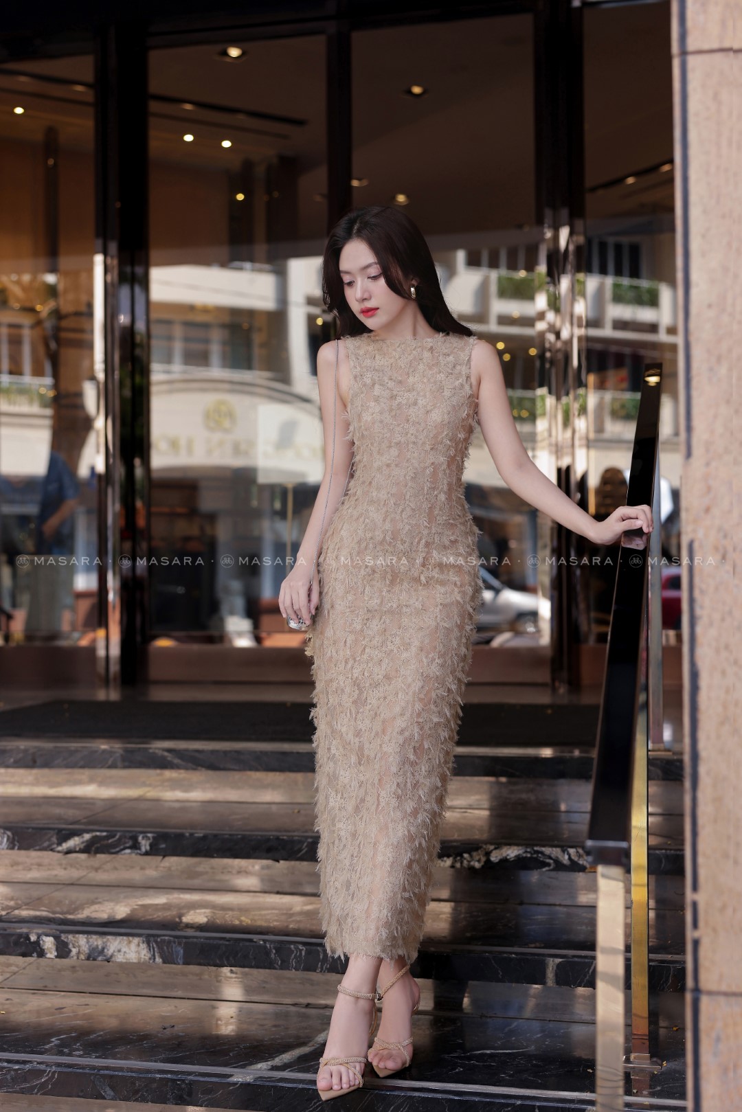 ĐẦM REN NÂU TUA RUA MỀM
