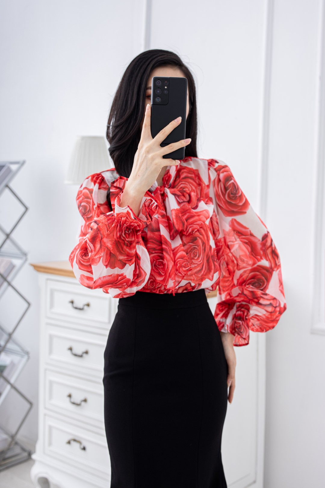 Áo tơ hoa hồng bông lớn