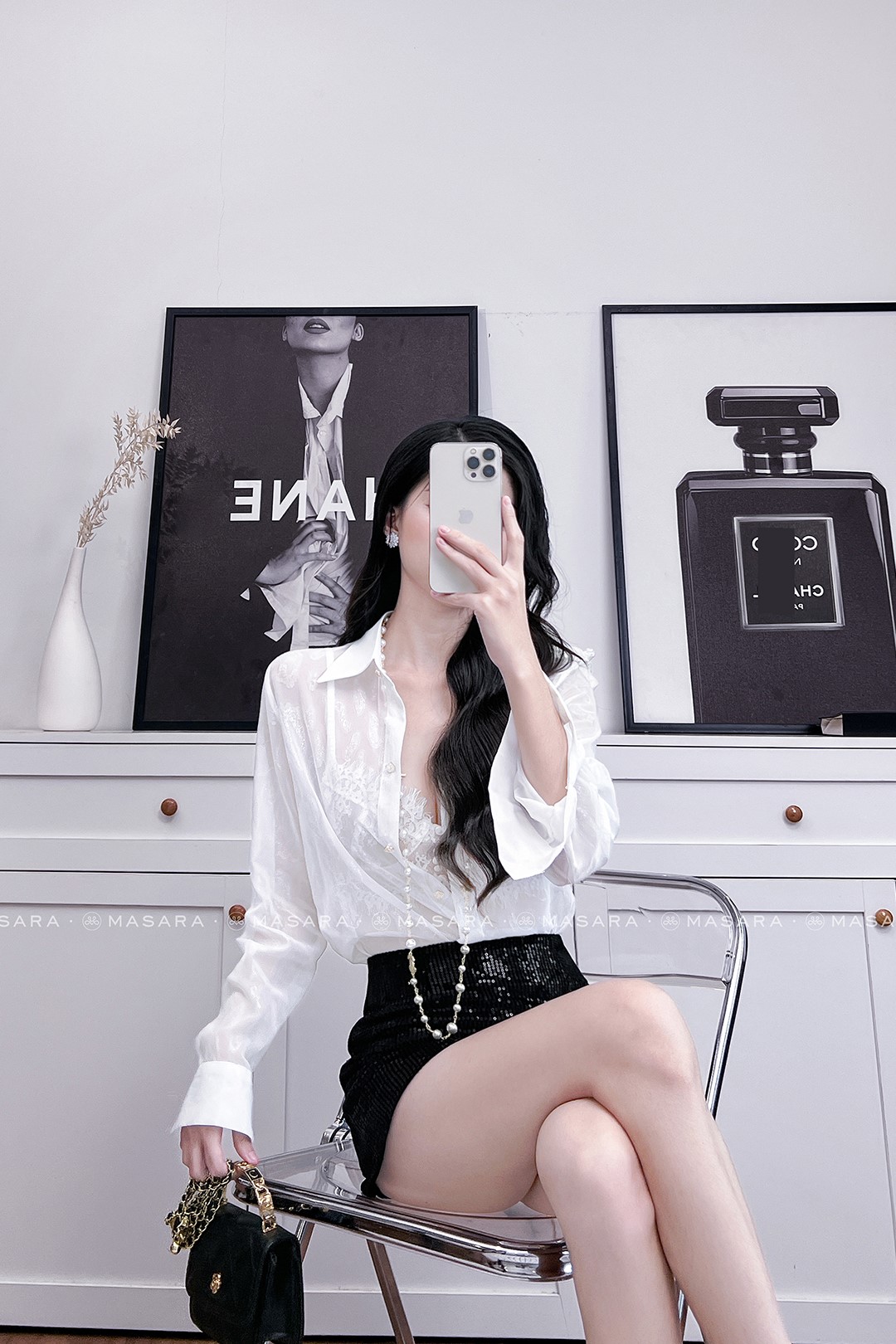 SƠ MI TƠ TRẮNG ÉP KIM NÚT HOA ĐÍNH ĐÁ