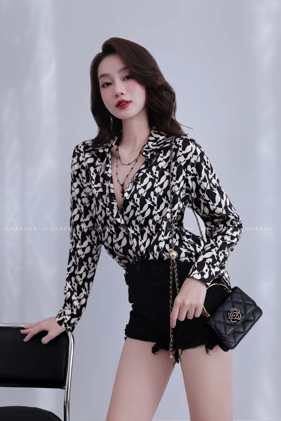 ÁO SƠ MI LỤA THỎ TRẮNG