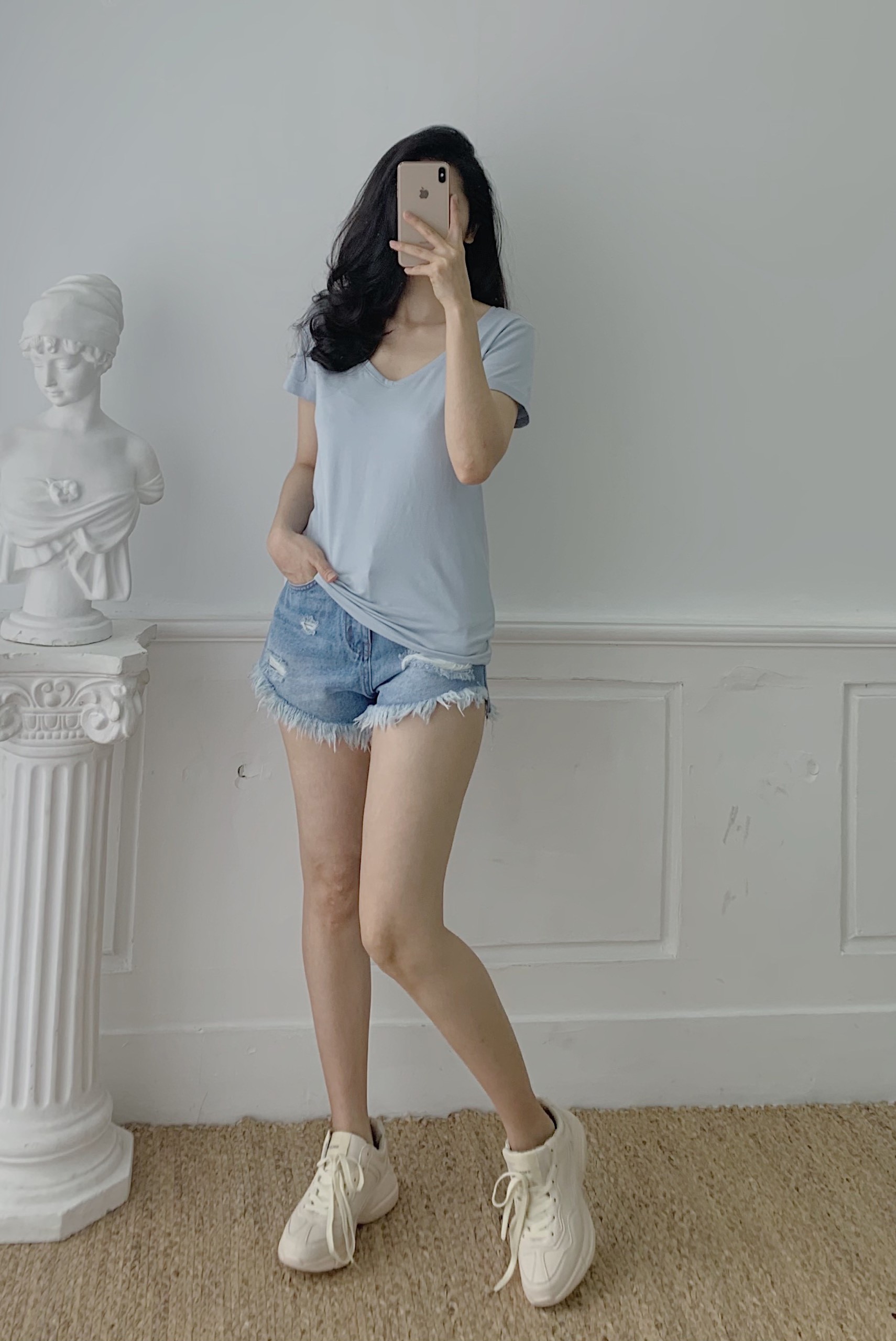ÁO THUN CỔ TIM (XANH DƯƠNG)