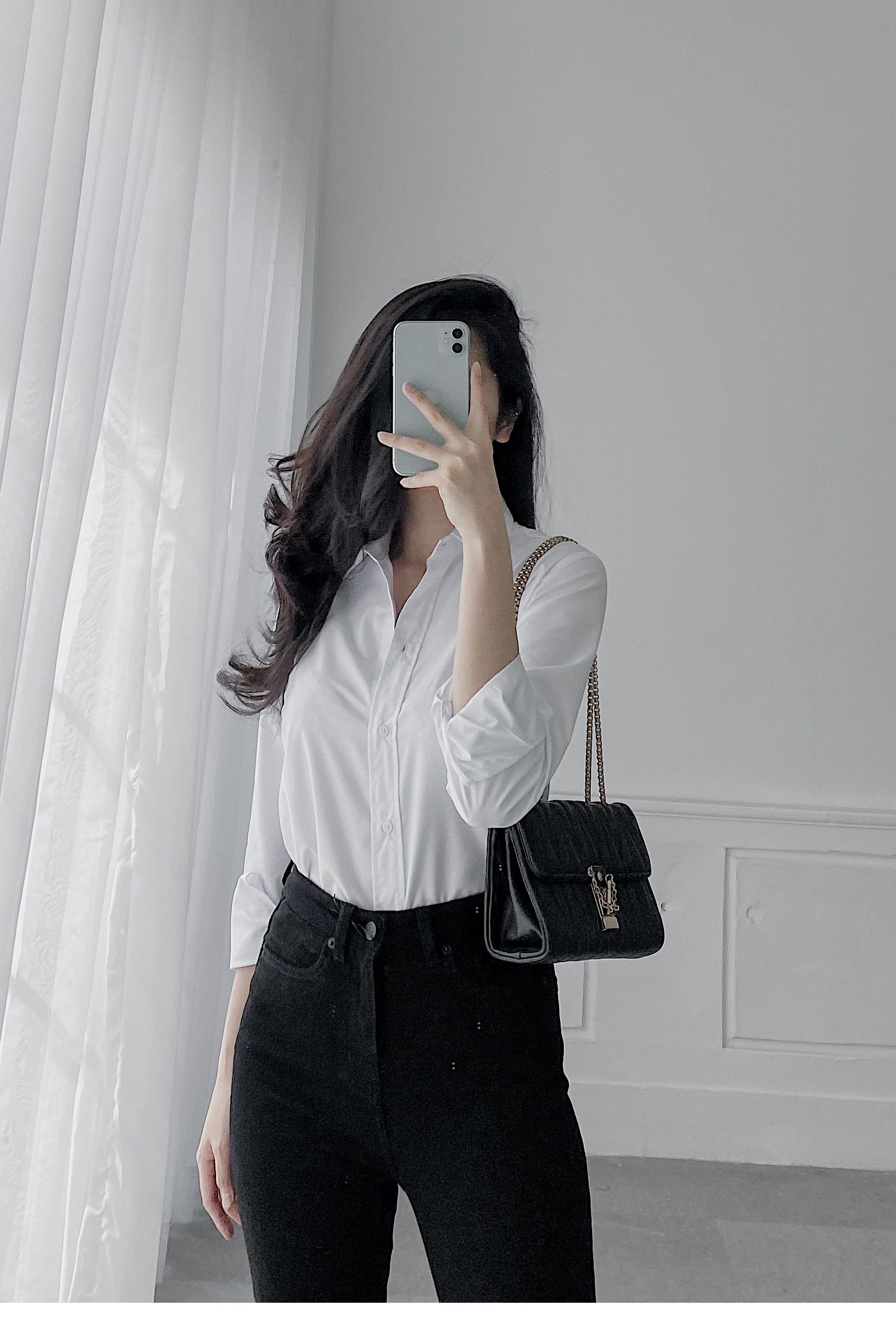 Áo sơ mi trắng nẹp nổi