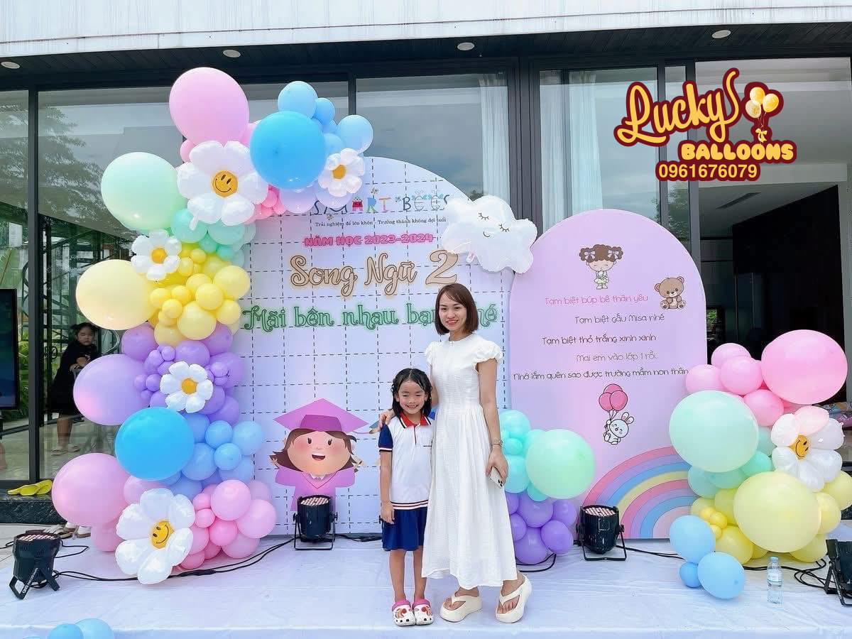 Trang Trí Tổng Kết Năm Học Hà Nội Đẹp