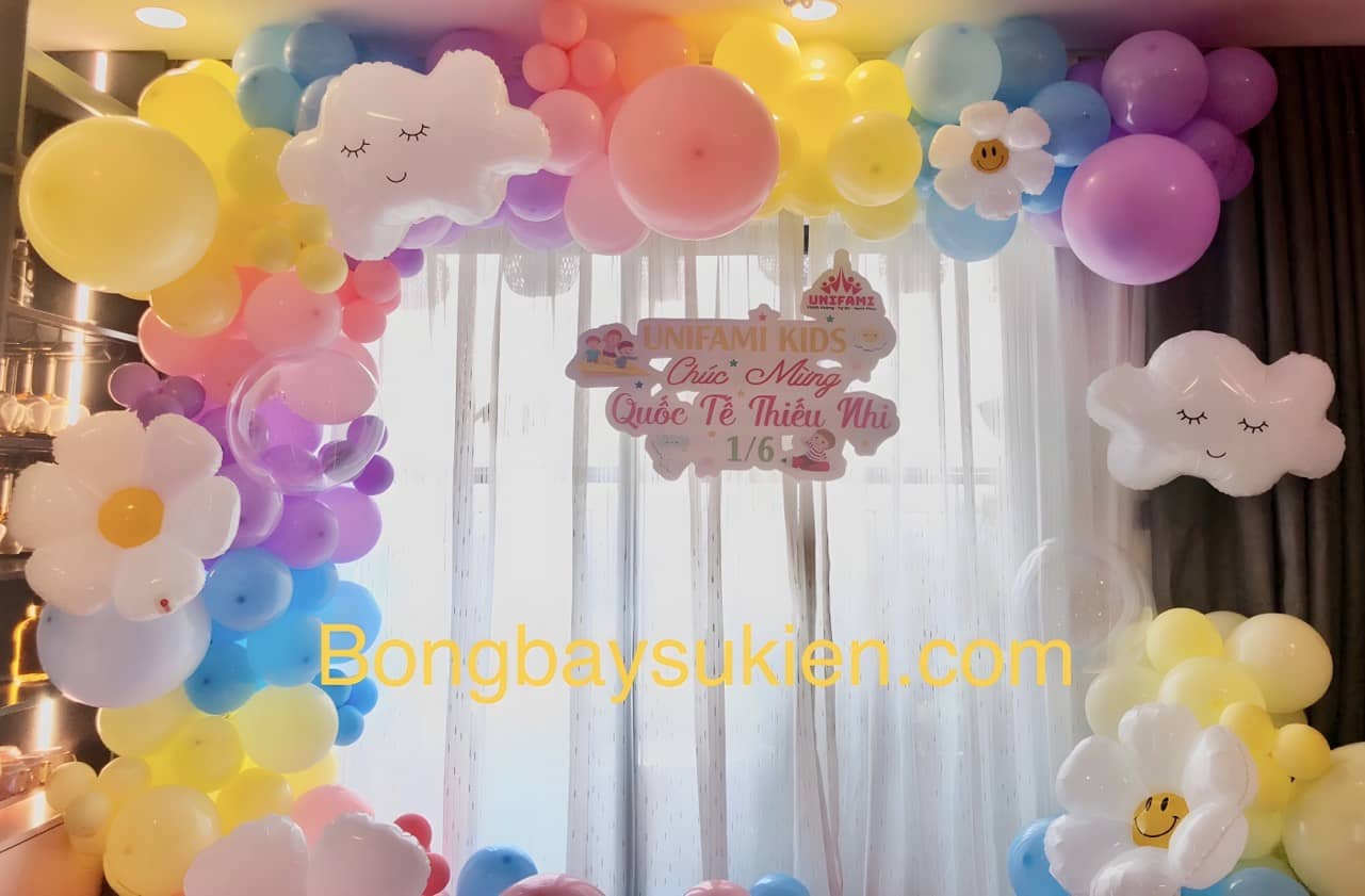 Trang trí quốc tế thiếu nhi tại Hà Nội