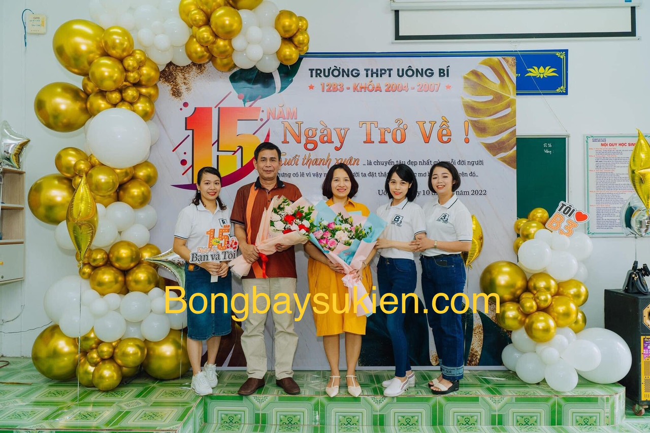 Mẫu trang trí họp lớp đẹp tại Hà Nội