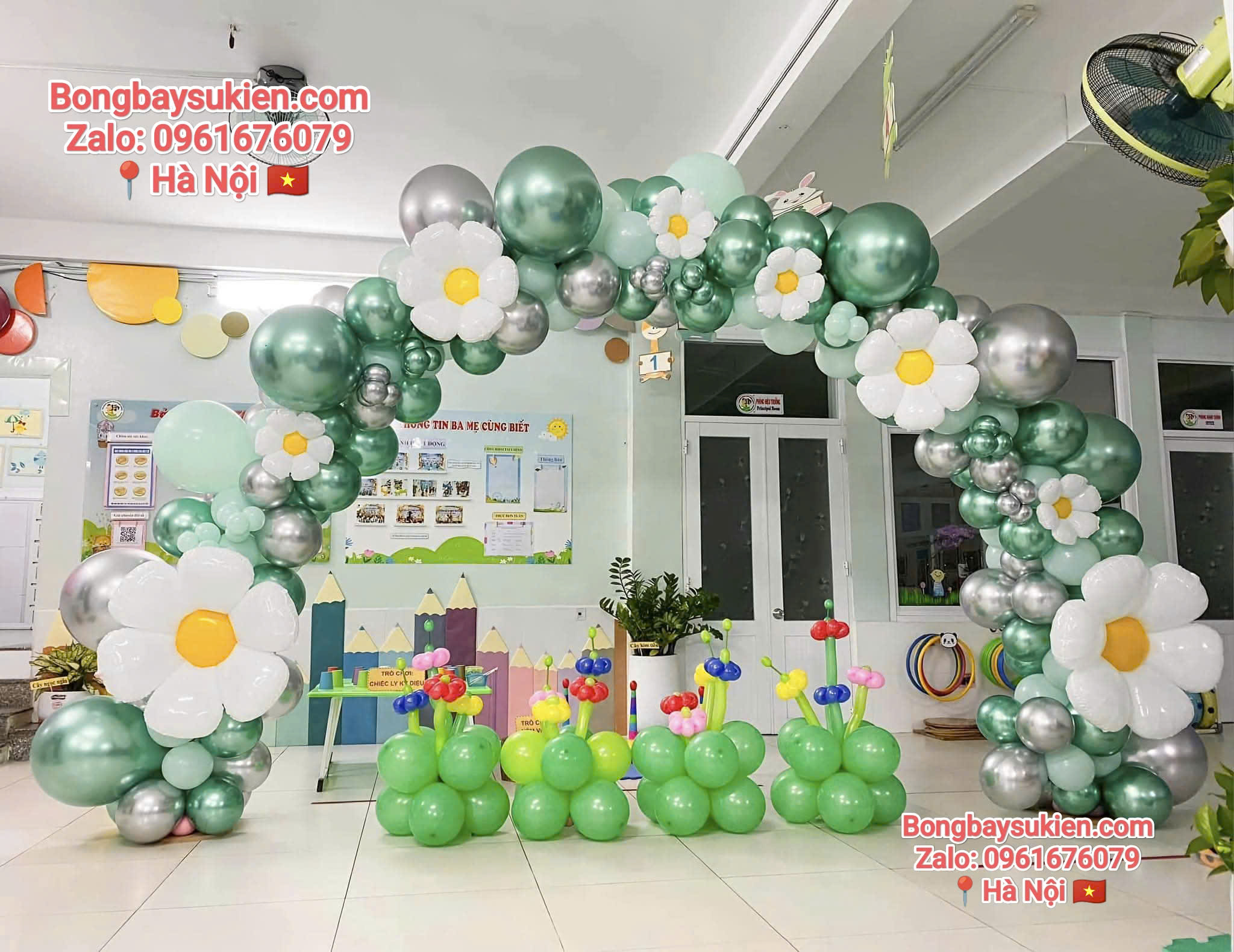 Những mẫu trang trí bóng bay lớp học khai giảng năm học mơi