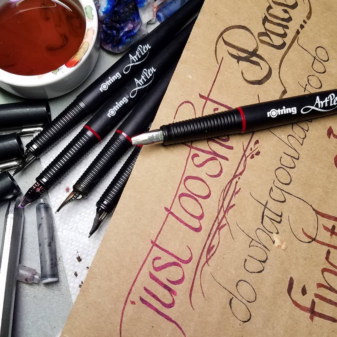 Bút máy cao cấp dùng để viết chữ thư pháp Rotring ArtPen Calligraphy (Cây lẻ)
