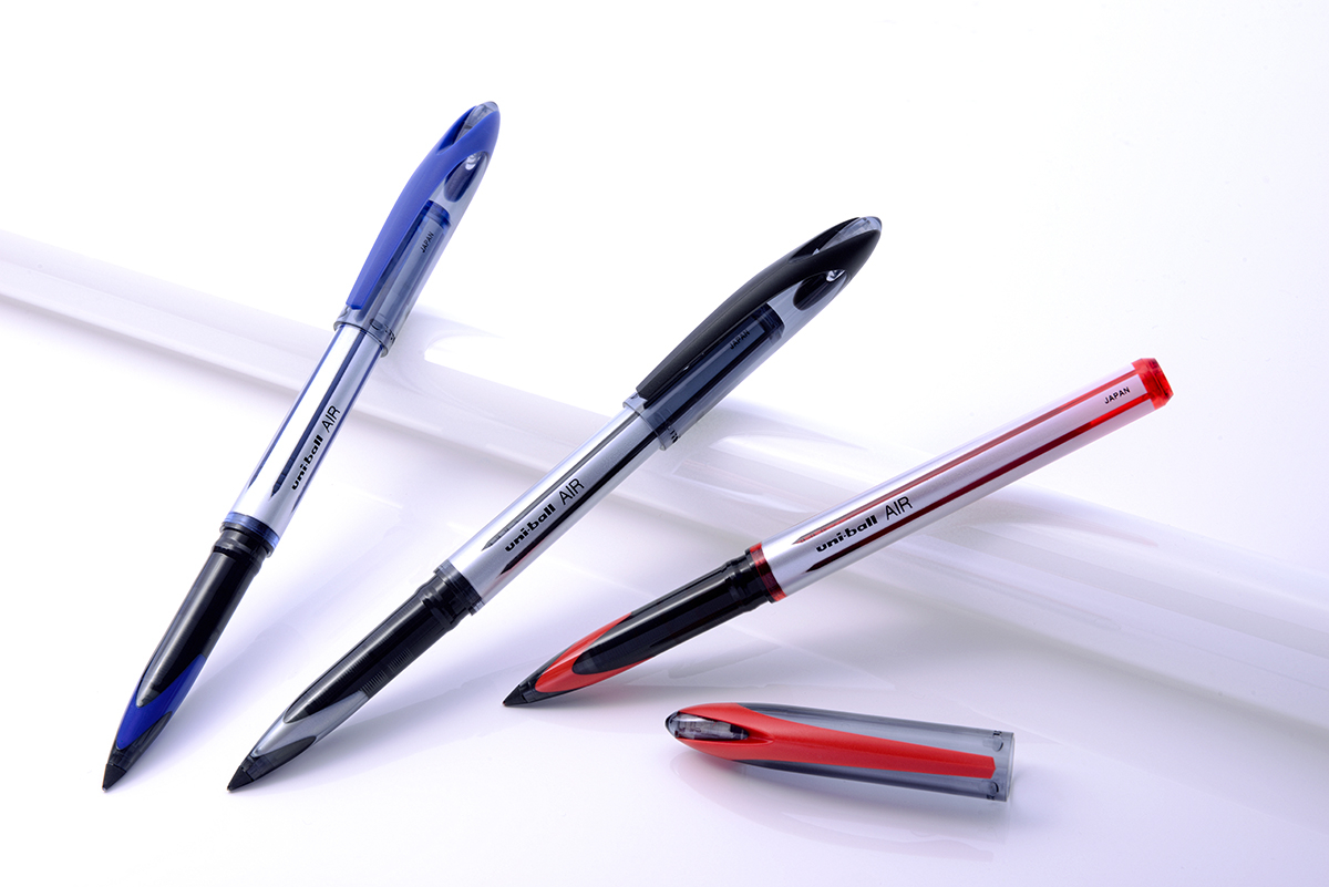 Bút bi ký mực nước Uniball Air UBA-188 chính hãng - Ngòi 0.8mm (Cây lẻ)