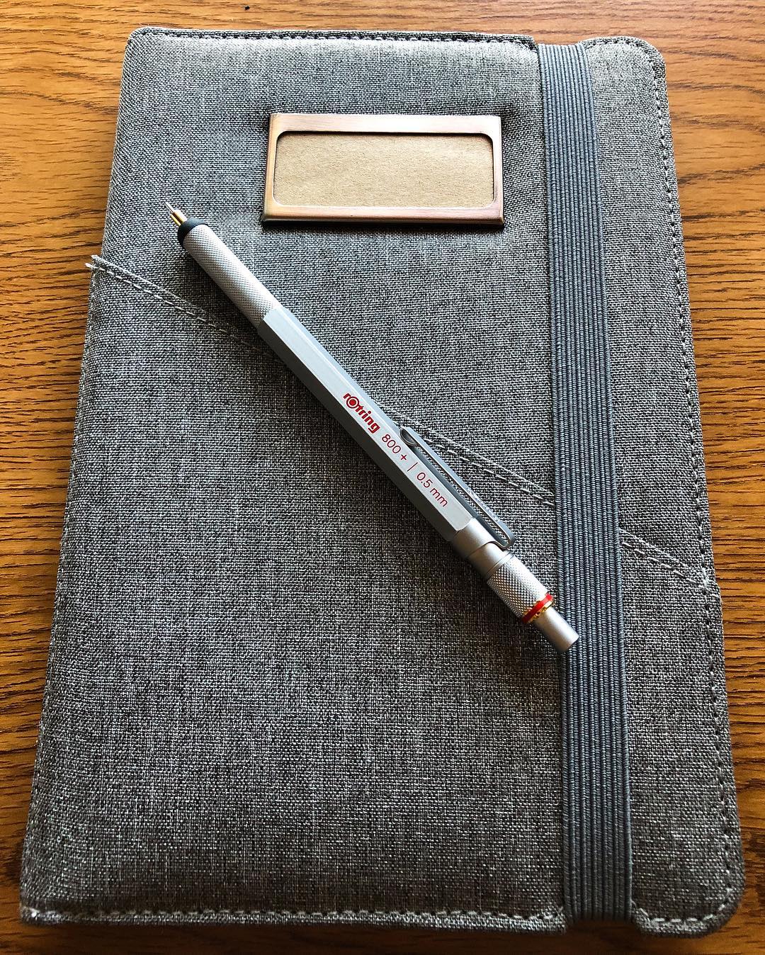 Bút chì bấm cơ học cao cấp, có đầu cảm ứng Rotring 800+ Mechanical Pencil