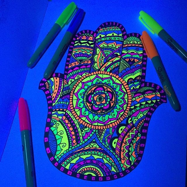 Vỉ 5 màu bút lông dầu phát sáng trong bóng tối Sharpie Neon