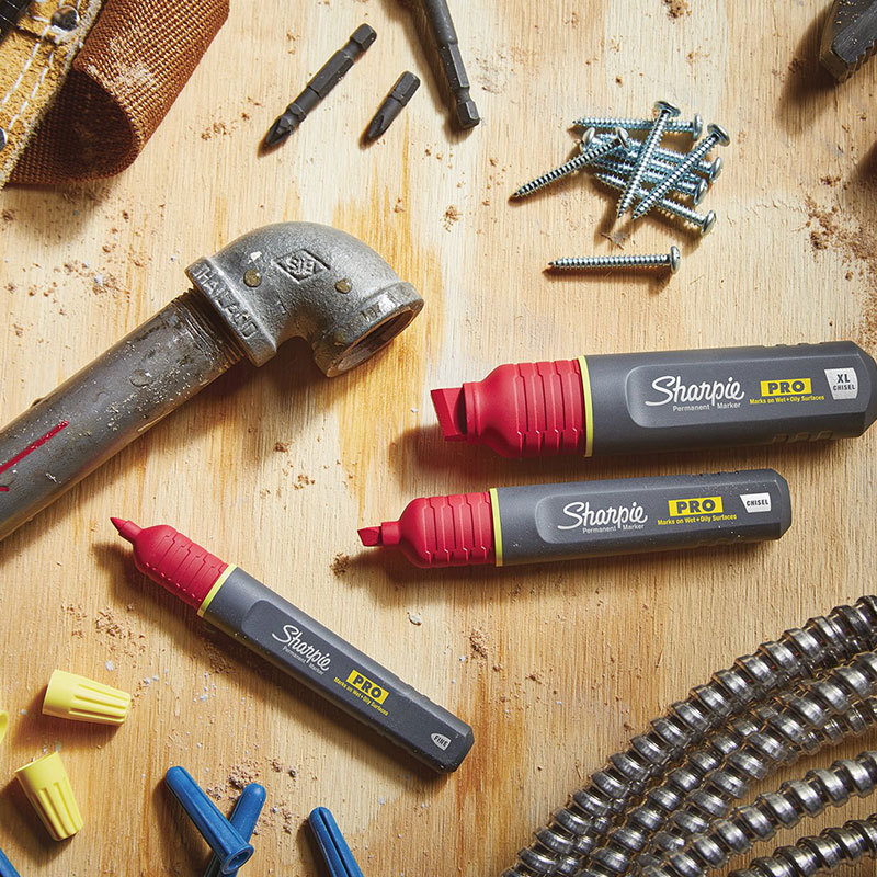 Bút lông dầu vẽ đa chất liệu không xóa được Sharpie Pro Chisel 4.5mm (Cây lẻ)