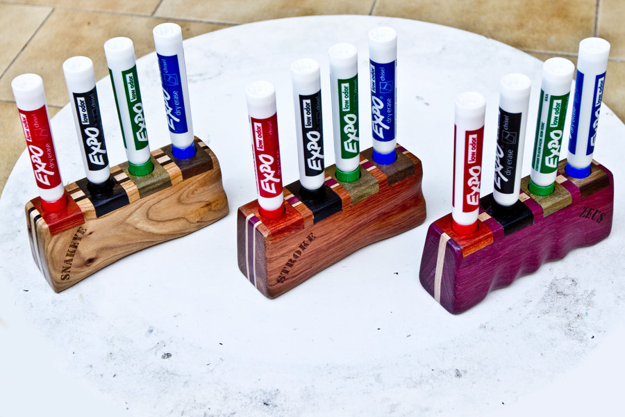 Vỉ 12 cây bút lông viết bảng không mùi Expo Low Odor Dry Erase Markers (Xóa khô)