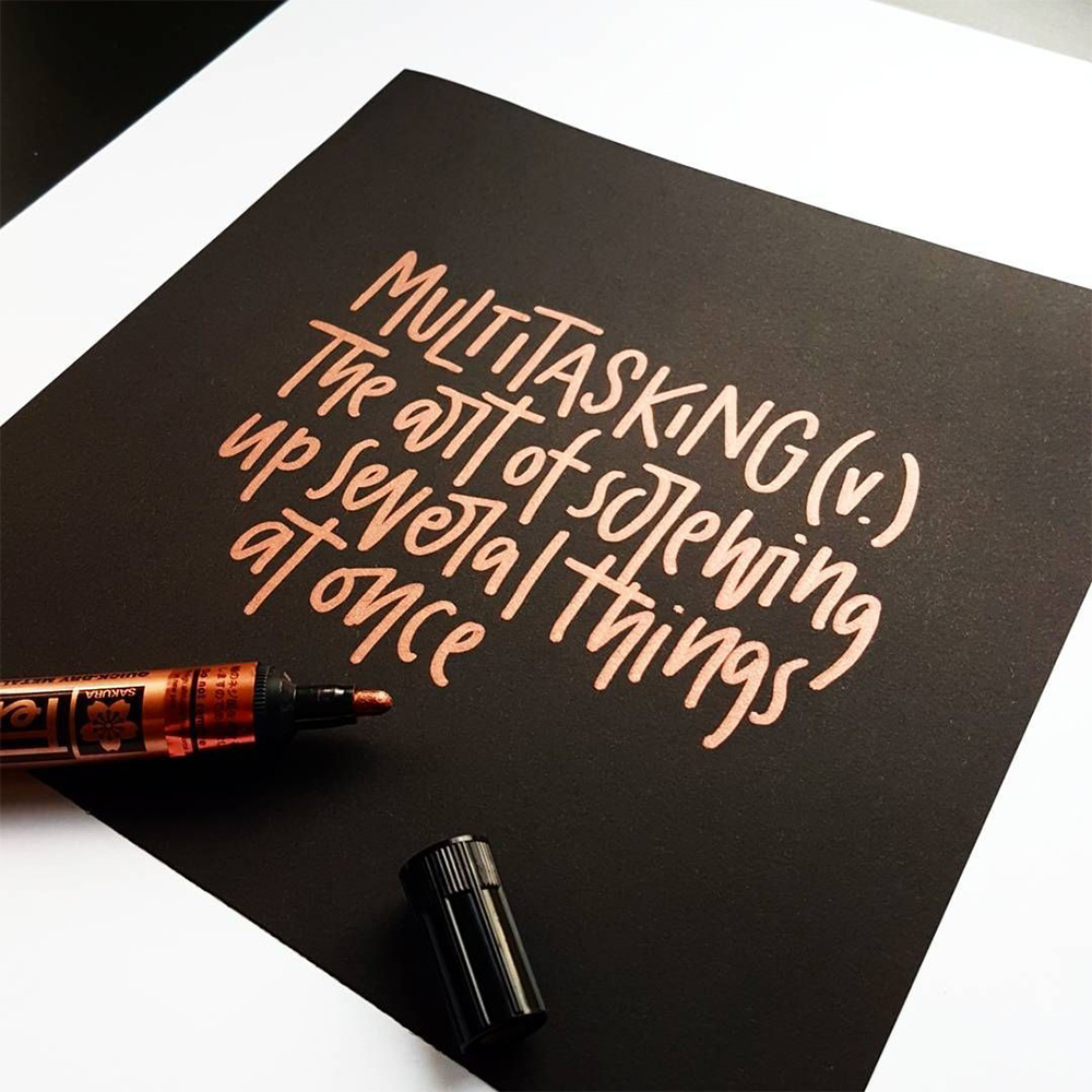 Bút sơn dầu ngòi dẹp vẽ đa chất liệu Sakura PenTouch Calligrapher, Fine Point - Ngòi 0.6 / 1.8mm (Cây lẻ)