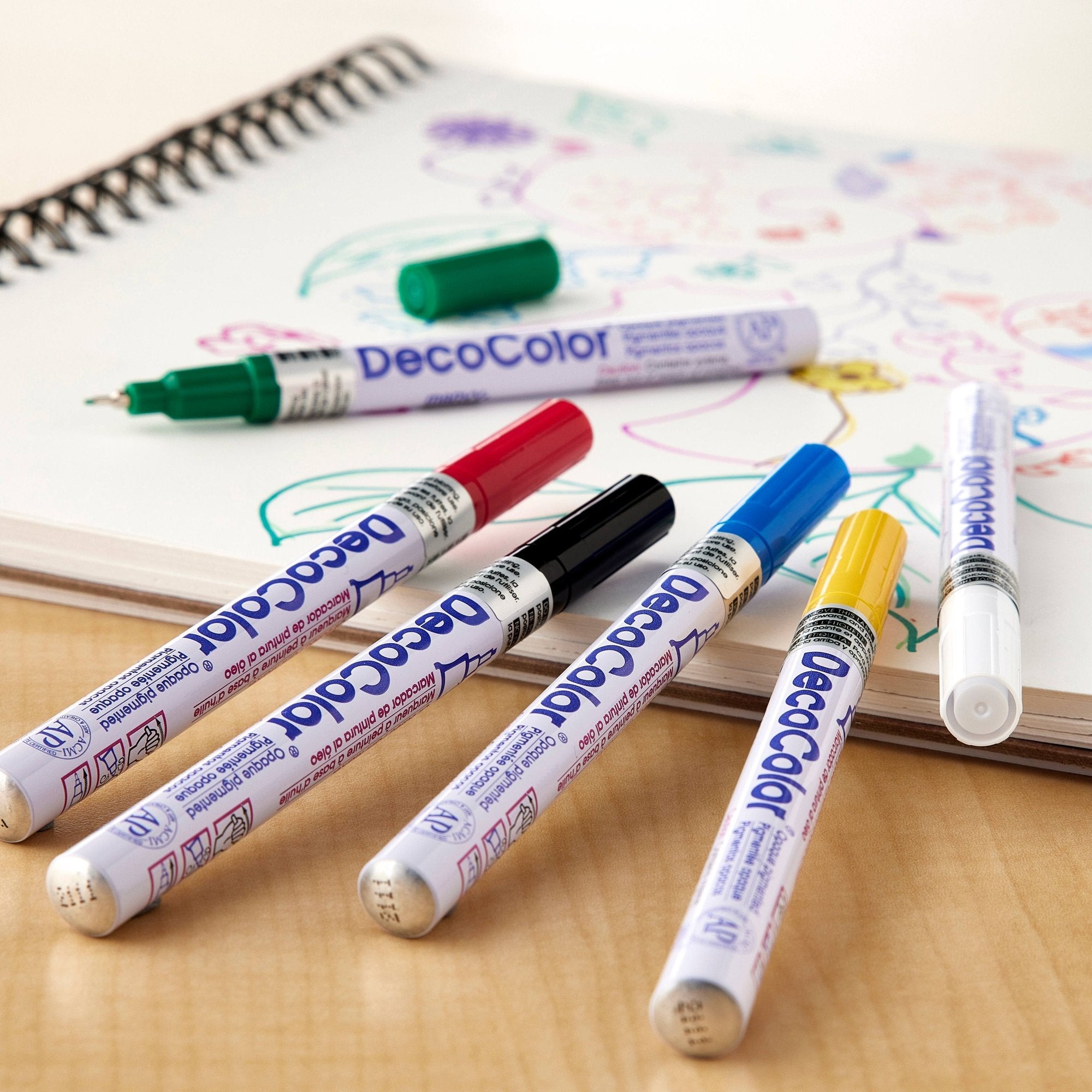 Bút sơn dầu đánh dấu công nghiệp Marvy DecoColor Industrial Paint Marker Broad 2.0mm - Tím (Violet) #728