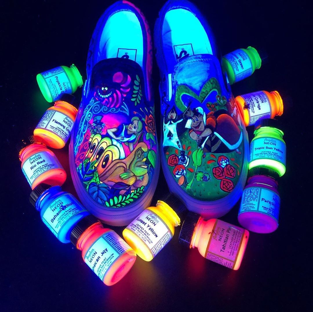 Màu acrylic vẽ lên da, vải Angelus Leather Paint (Neon) – 29.5ml (1Oz)