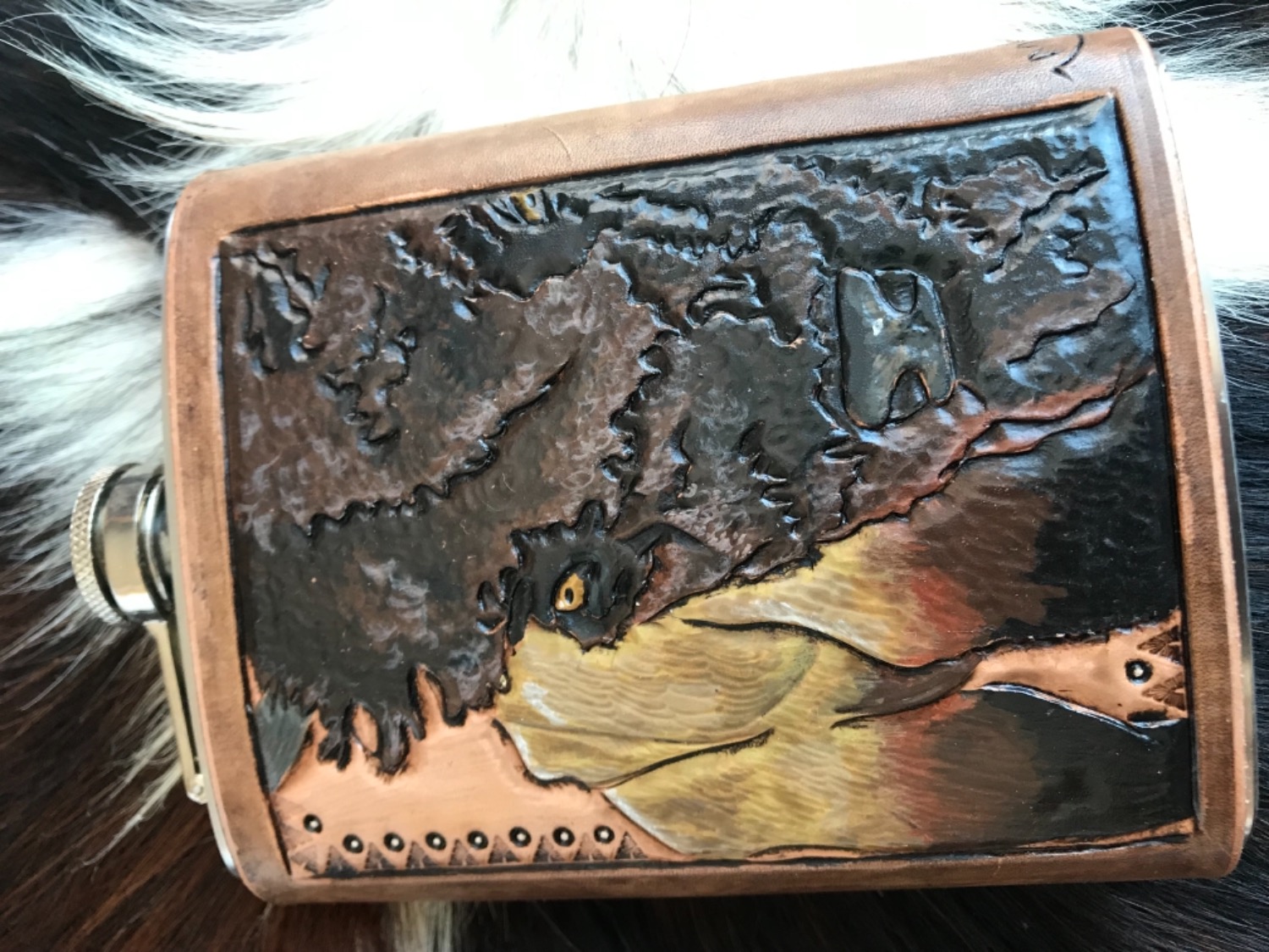 Dung dịch tạo lớp phủ bảo vệ màu Angelus Finisher Normal (Bóng nhẹ) – 118ml (4Oz)