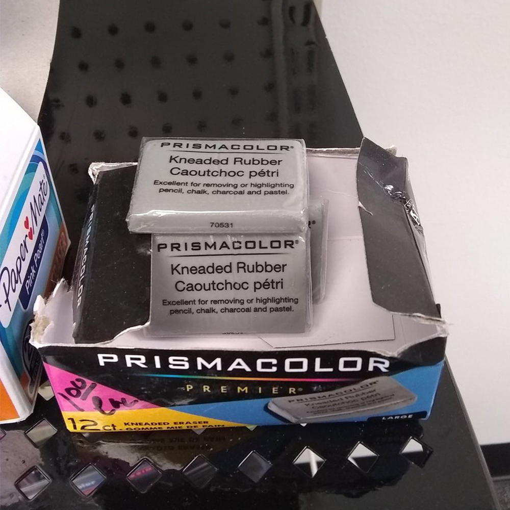 Gôm tẩy chì đất sét tiện dụng Prismacolor Premier Kneaded Eraser