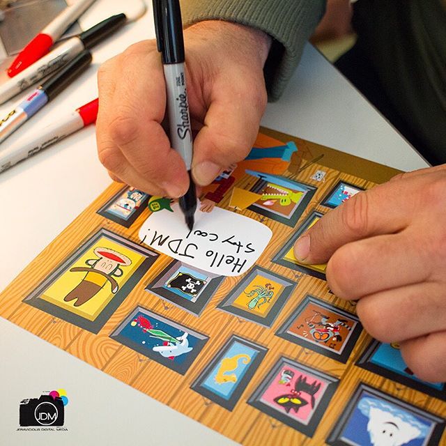 Bút lông dầu vẽ đa chất liệu Sharpie Fine Point 0.9mm (Cây lẻ)