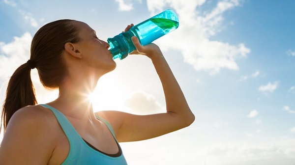 Uống nước điện giải tốt cho Gymer
