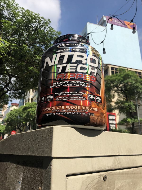 Review sữa tăng cơ Nitro Tech Ripped