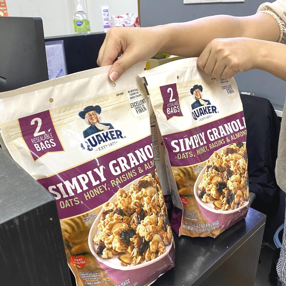 Quaker Simply Granola 2lbs