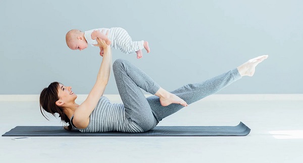 Sau sinh bao lâu thì tập Gym được?