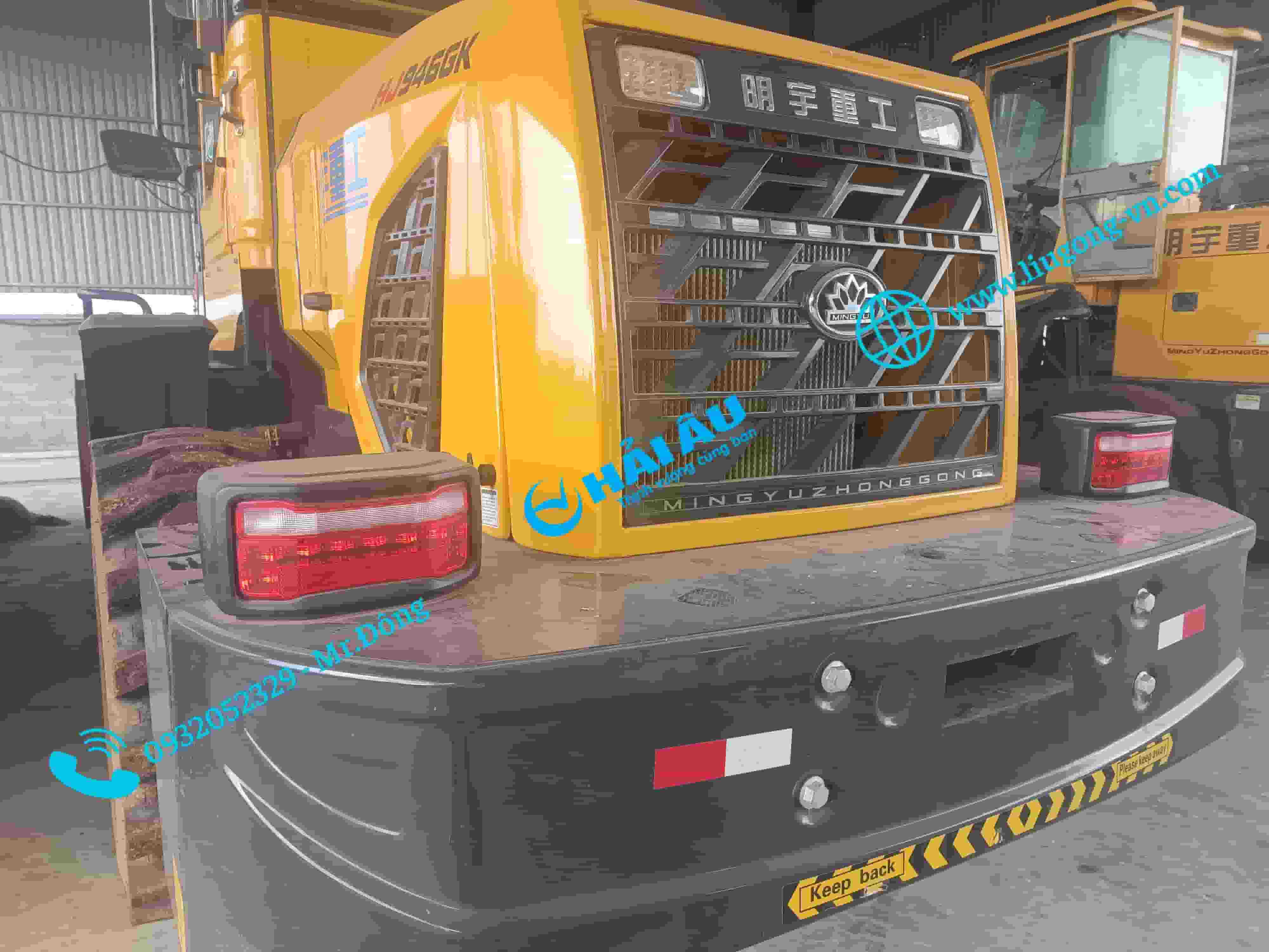 Máy Xúc Lật Cũ HJ946