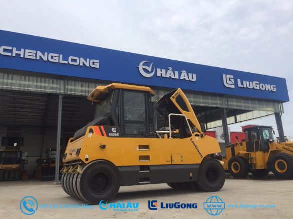 Máy Lu Lốp Liugong CLG6526E