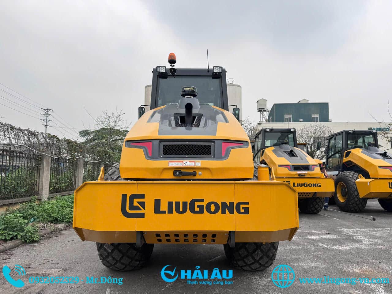 Máy Lu Rung Liugong CLG6614E