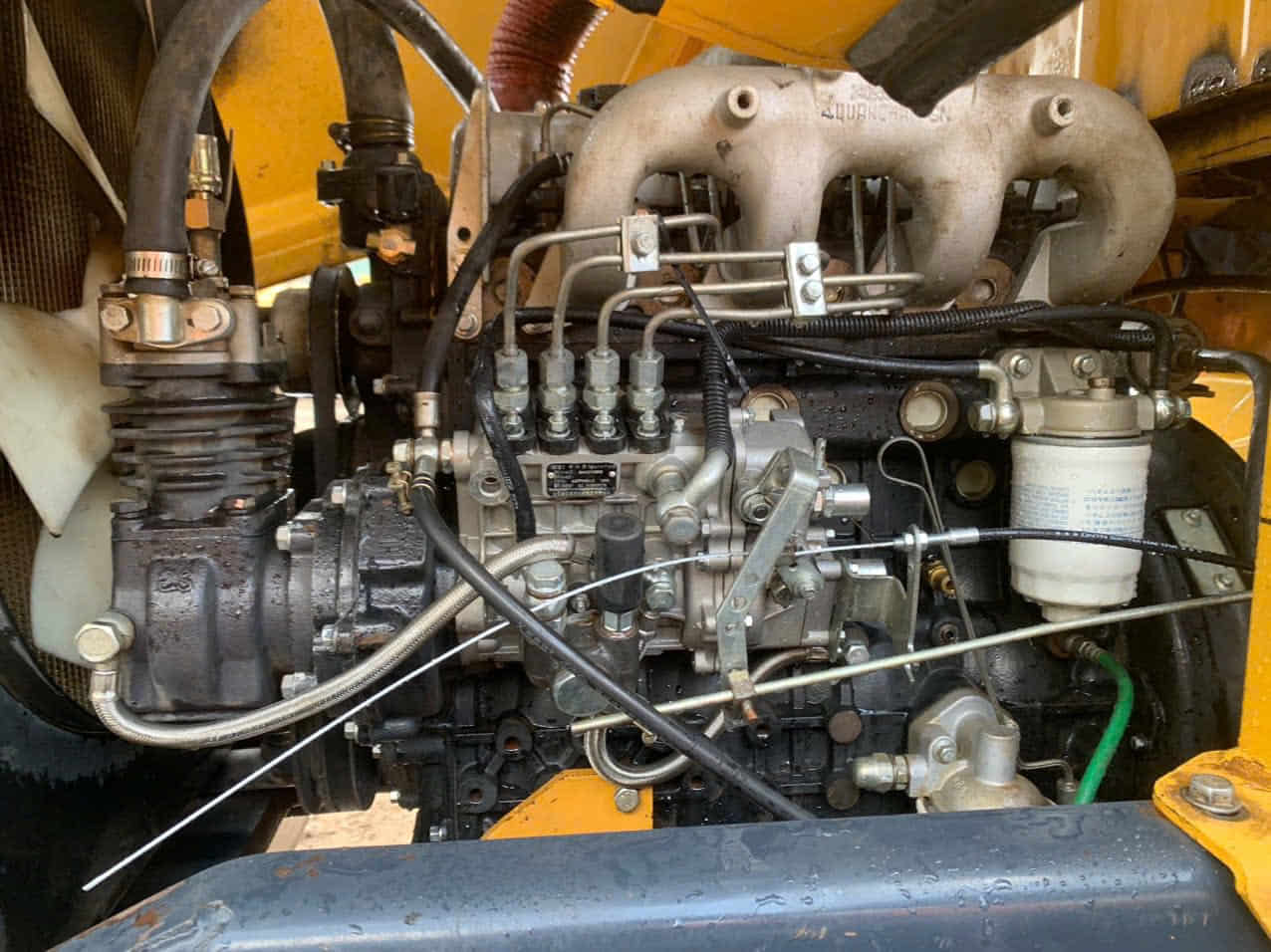 Máy Xúc Lật Cũ HJ932GK