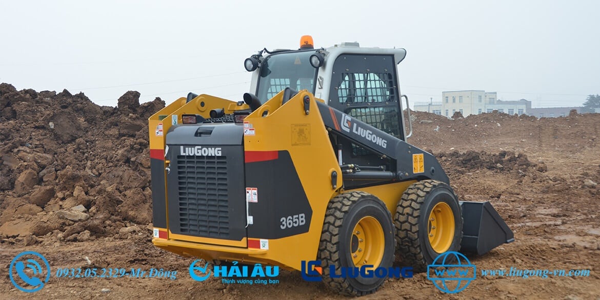 Máy Xúc Trượt Liugong CLG365B