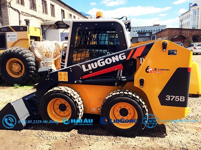 Máy Xúc Trượt Liugong CLG375B