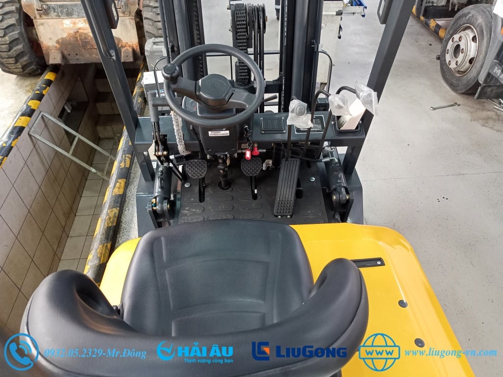 Xe Nâng Trung Quốc Liugong CPCD15