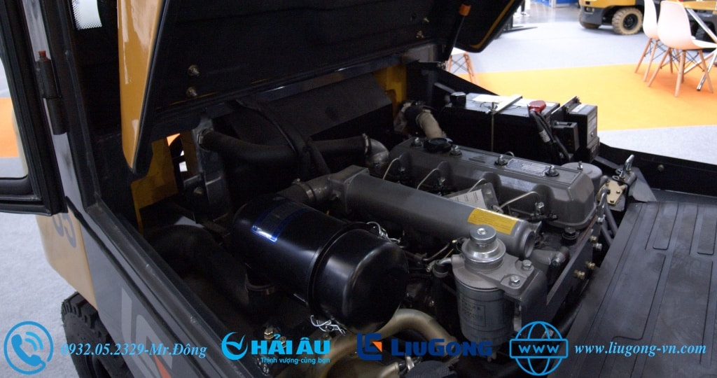 Xe Nâng Trung Quốc Liugong CPCD15