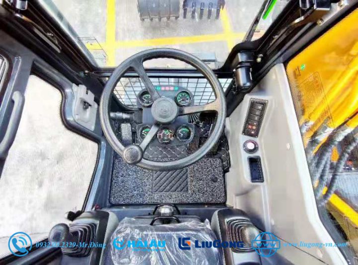 Máy Xúc Bánh Lốp XINYUAN XYB75W-9