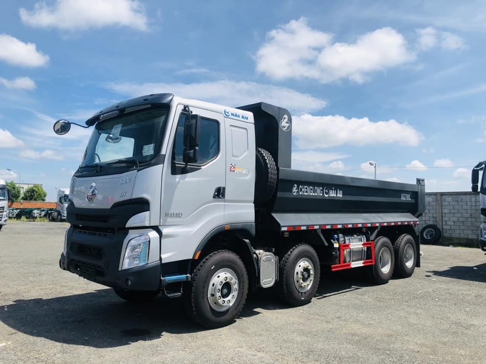 CHENGLONG H7 4 Chân Cầu Dầu Thùng U 350HP