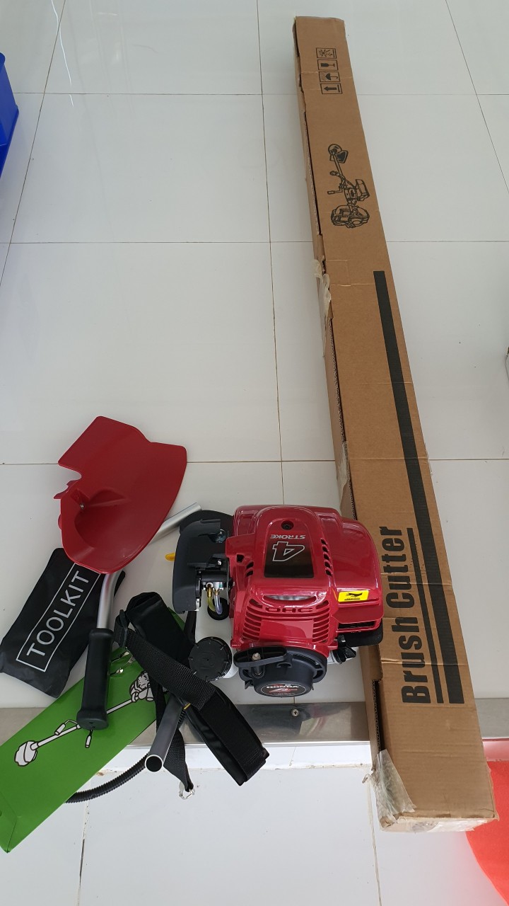 BÀN CHẢI CHÀ BẠT BẰNG MÁY CẮT CỎ