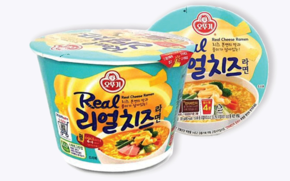 오뚜기 리얼 치즈 라면 용기 120g  Mi pho mai REAL CHEESE RAMEN bat