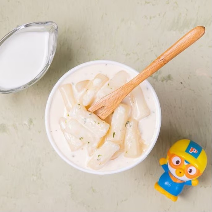 뽀로로 크림 떡볶이 115g Banh gao Pororo sot kem