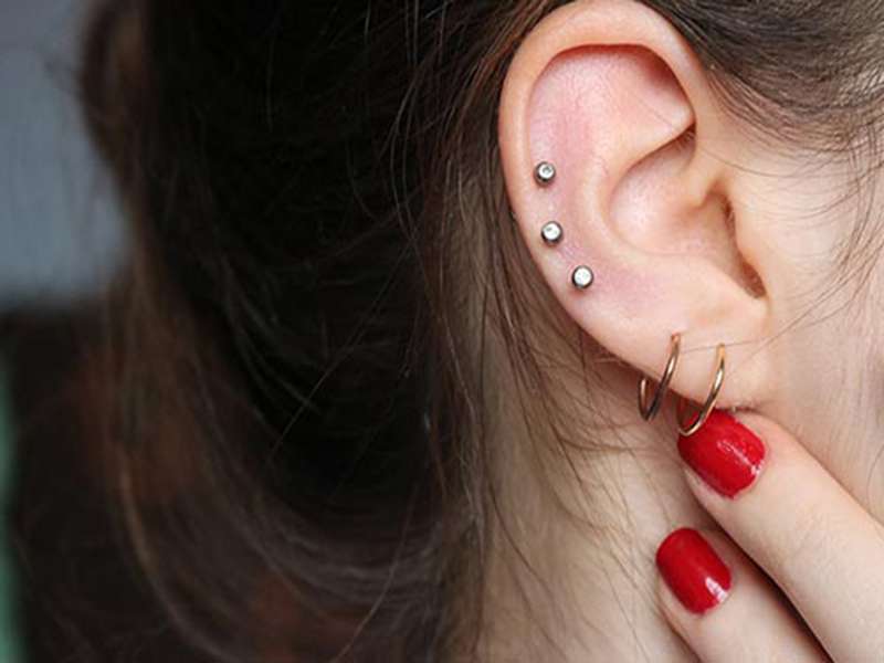 Vị trí lobe và upper lobe có độ đau thấp nhất, gần như không có cảm giác