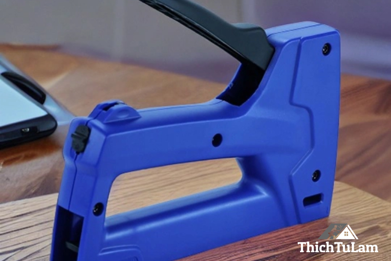 Khám Phá Súng Bắn Ghim KingBlue KF-101: Giải Pháp Hoàn Hảo