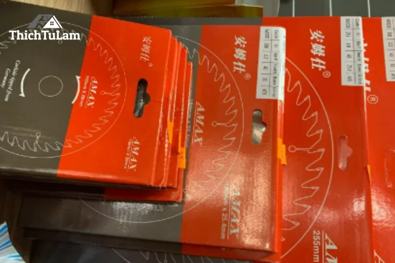 Lưỡi cưa Amaxtools