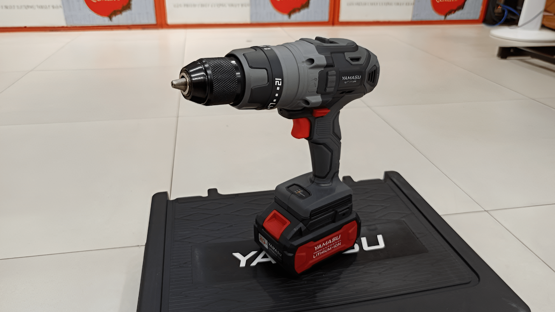 Bộ máy khoan pin 21V (2 pin,1 sạc) 13mm 2 tầng răng Yamasu YMS-KT13