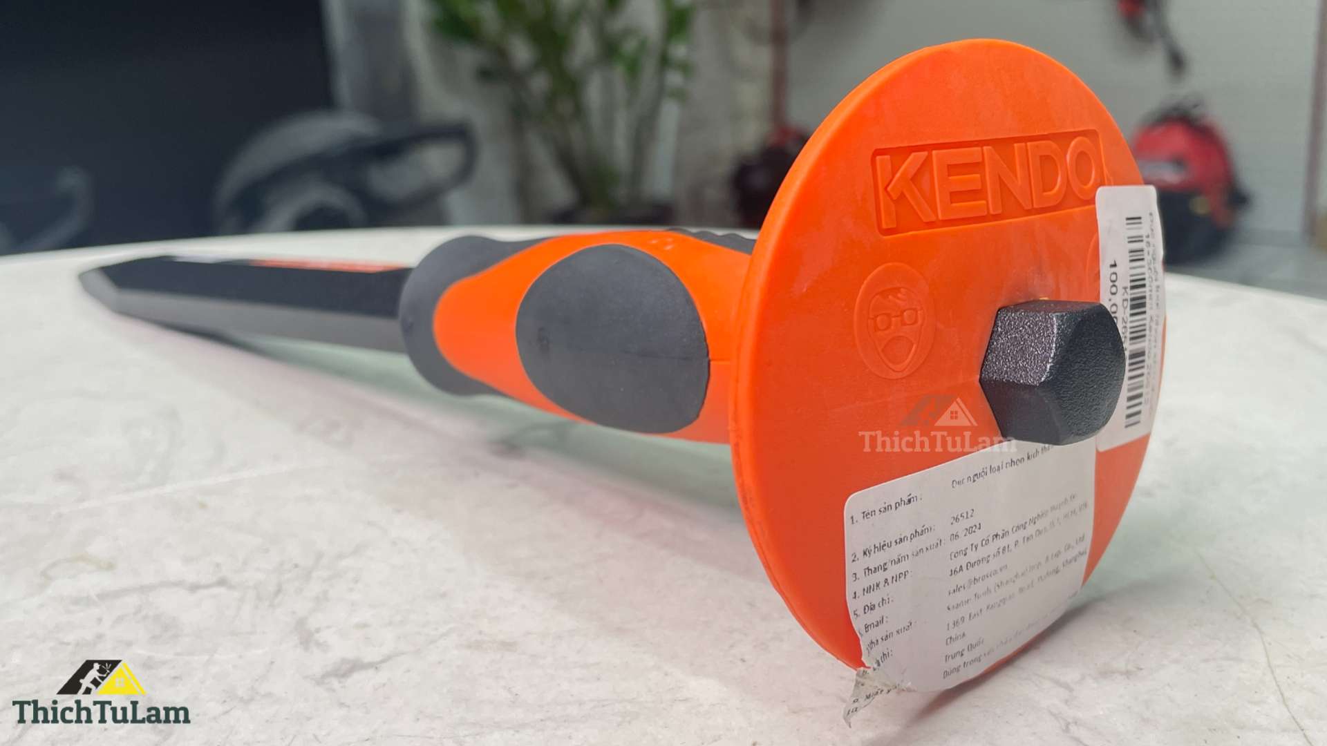 Đục nguội loại nhọn 16×300mm Kendo 26512
