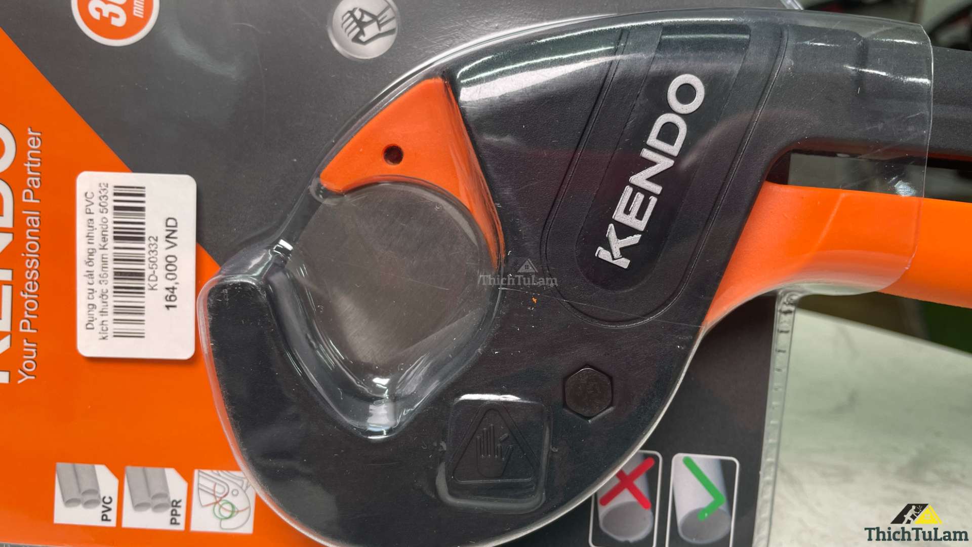 Dụng cụ cắt ống nhựa PVC kích thước 36mm Kendo 50332