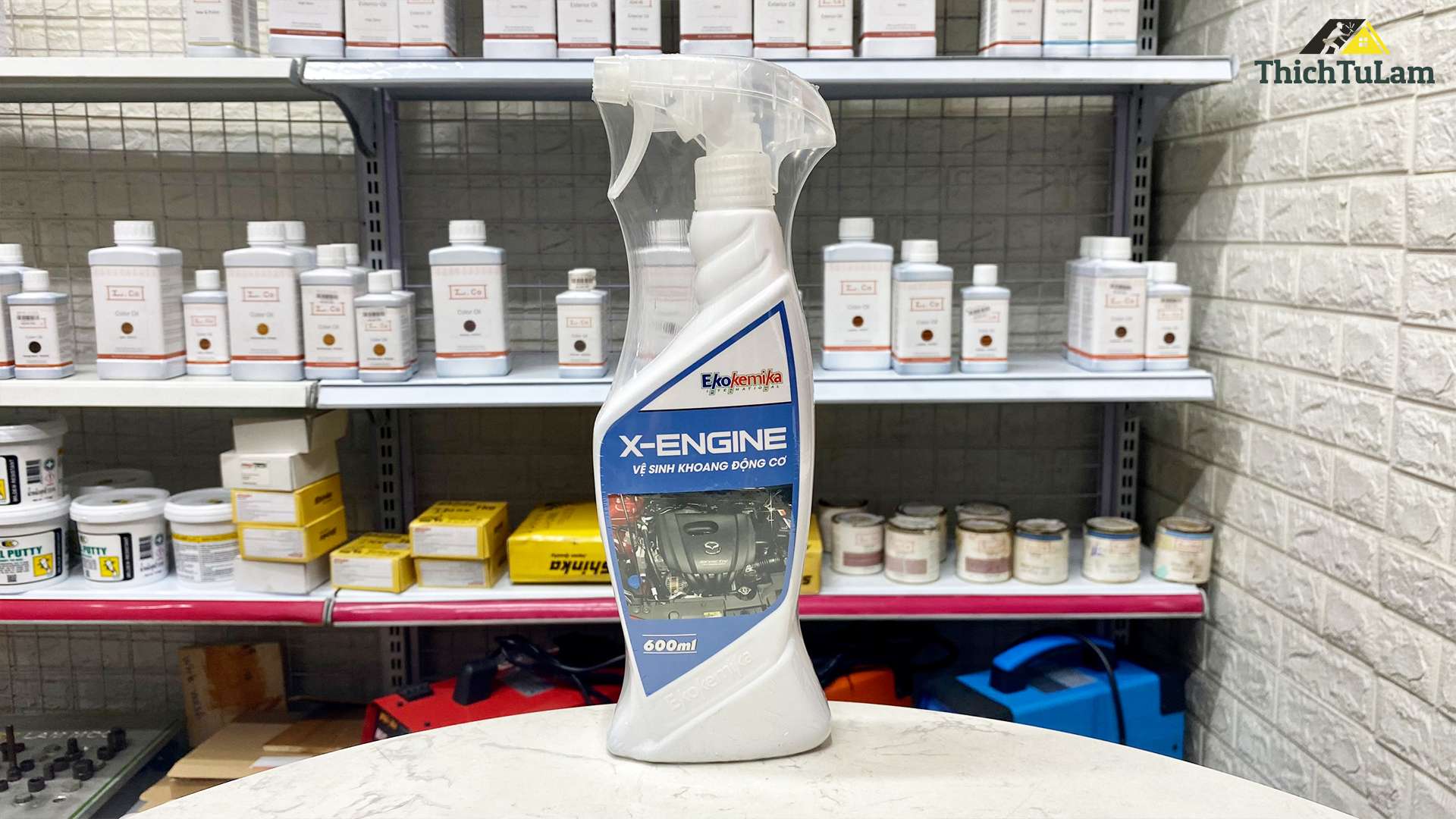 Dung dịch vệ sinh khoang động cơ 600ml Ekokemika X-ENGINE