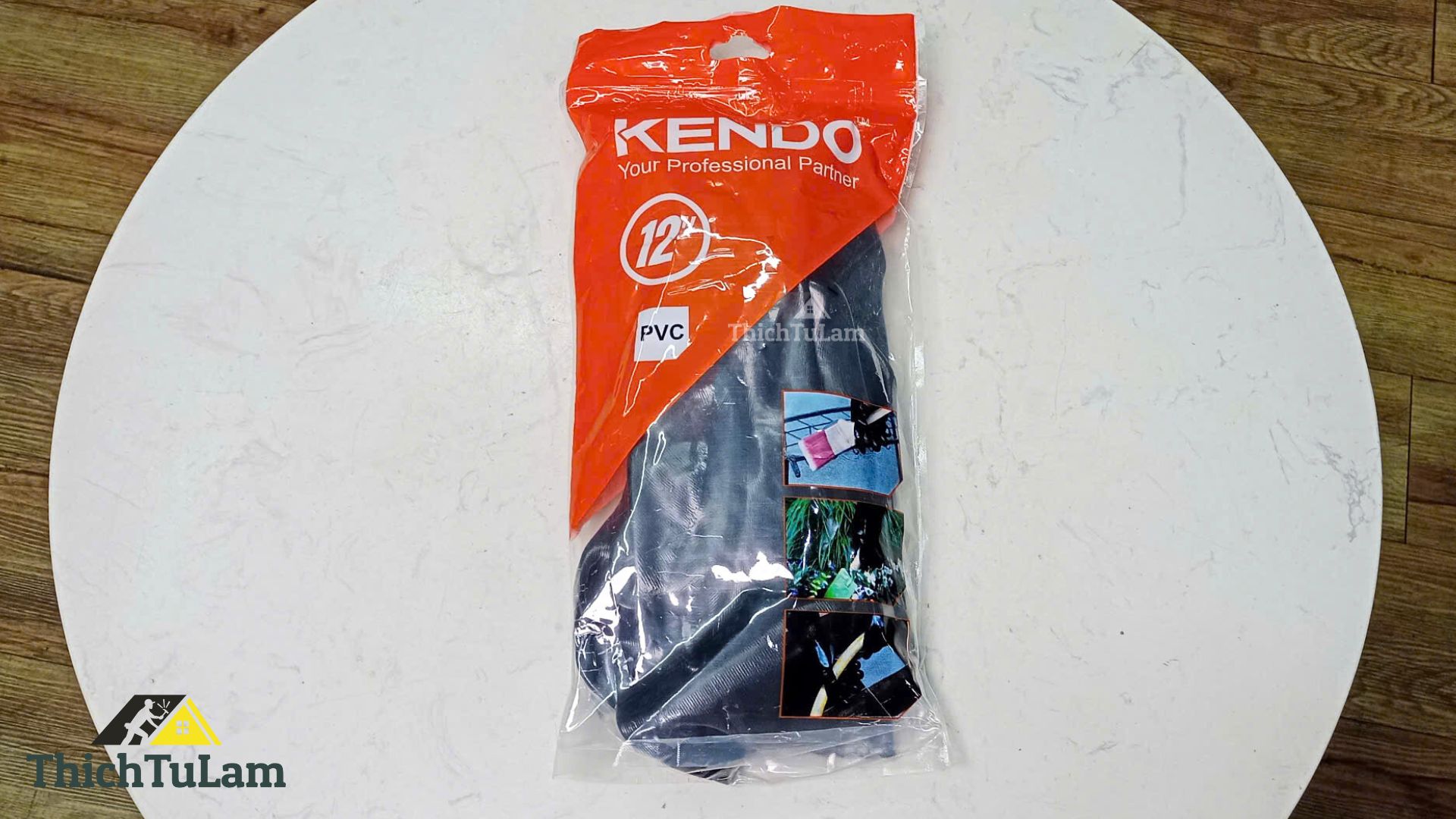 Găng bay bảo hộ chất liệu PVC size 12 inch Kendo 76156
