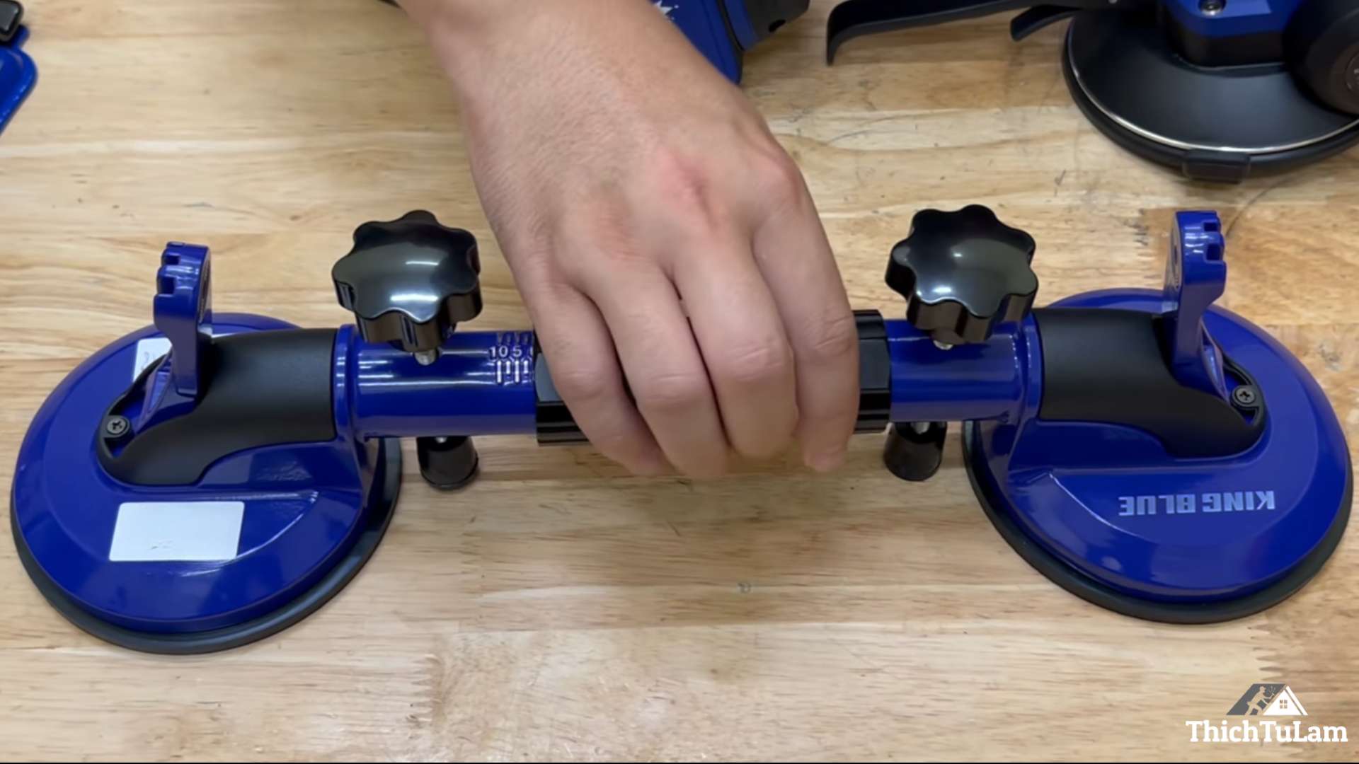 Hít kính canh chỉnh mạch gạch Kingblue HK2-118